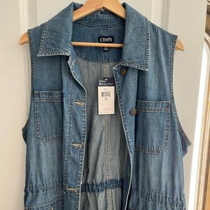 Sleeveless denim vest